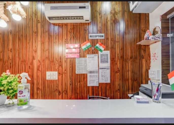 Hotel O Seventy Stay In Sohana Ngoại thất bức ảnh